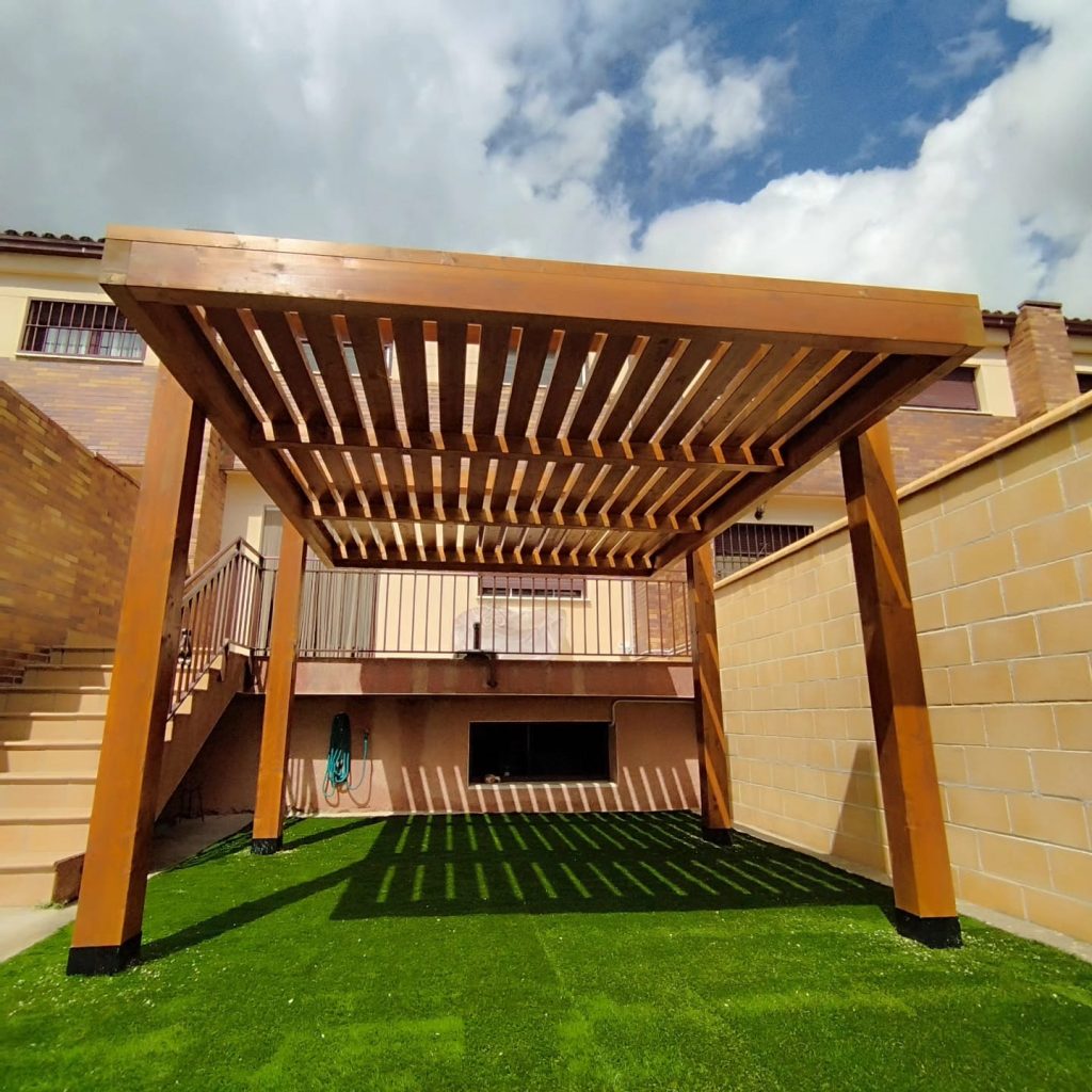Pergola de madera
